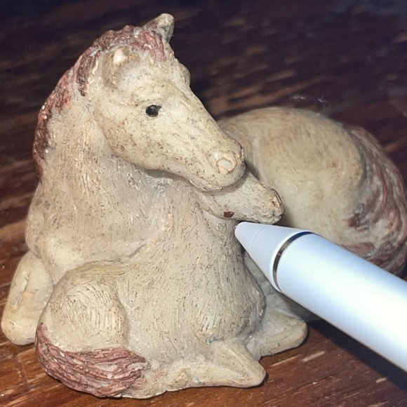 Vintage Lipco Miniature Horse and Colt Figurine Taiwan - Picture 6 of 7